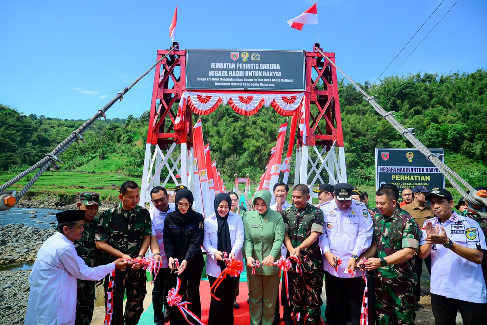 Hubungkan Dua Desa di Maros, Jembatan Garuda Merah Putih Buka Akses Pendidikan dan Ekonomi