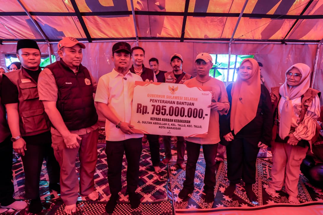 Gubernur Andi Sudirman Peduli Korban Kebakaran Tallo, Salurkan Bantuan Rp795 Juta